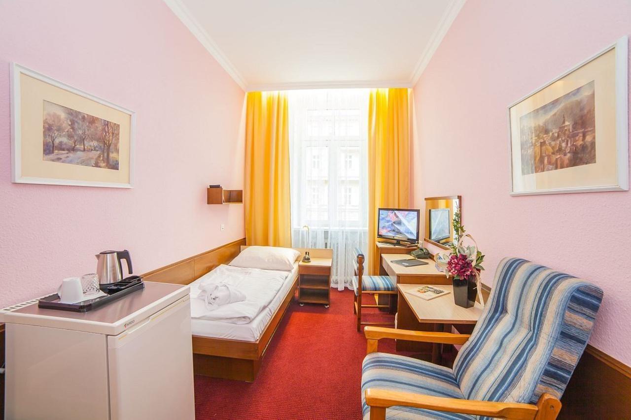 Krivan Hotel Karlovy Vary Ngoại thất bức ảnh