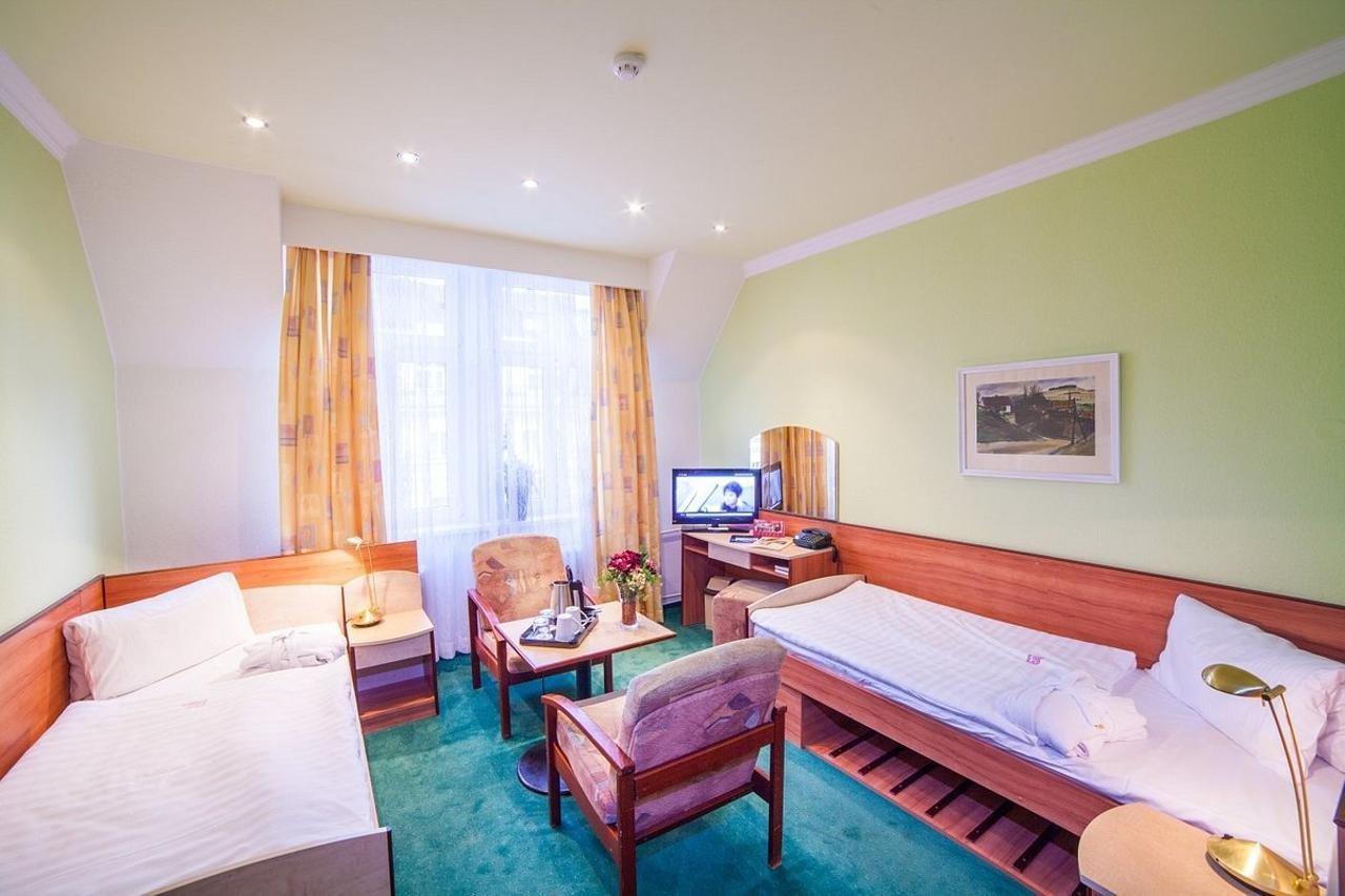 Krivan Hotel Karlovy Vary Ngoại thất bức ảnh